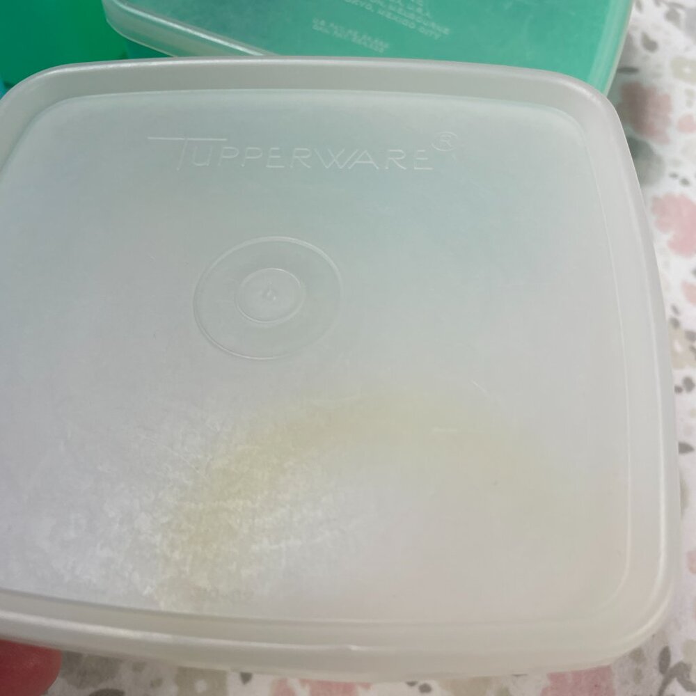 Set of 4 Tupperware square containers with 6 lids - Vintage - Picture 4 of 10